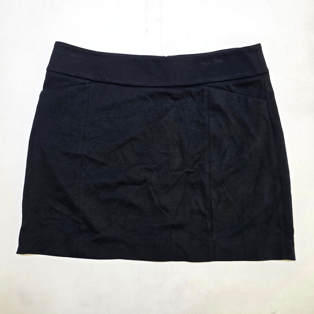 White House Black Market Skirt M Black Ponte Knit Mini Rear Zip Office Career